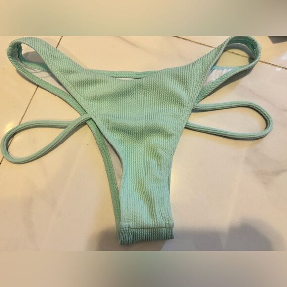 SHEIN Light Green Bikini Set#21 - Picture 5 of 7